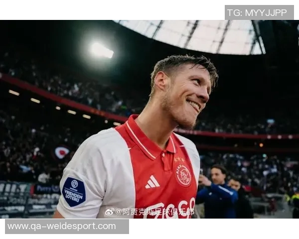 阿贾克斯与荷兰足协联合声明将严查烟花燃放者并实施相应处罚措施 阿贾克斯与荷兰足协联合声明将严查烟花燃放者并实施相应处罚措施