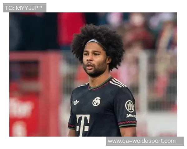 格纳布里愿意降薪留在拜仁经纪人与俱乐部保持良好沟通